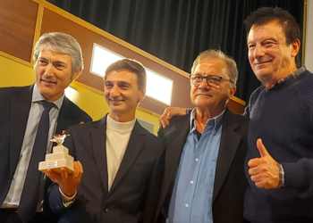 Andrea Di Maria trionfa al XIII Premio Orchidea d’Argento: il Vallo di Diano celebra il suo talento