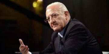 Stop da parte del Consiglio regionale alla mozione di sfiducia per il Presidente De Luca