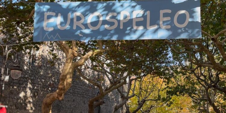 Un migliaio di speleologi da tutta Europa a Caselle in Pittari per “Syphonia 2024”