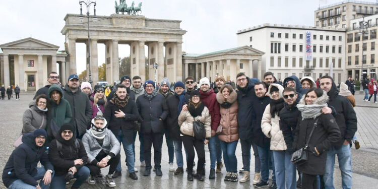 Un viaggio a Berlino con i giovani dell’Associazione Monte Pruno Giovani: “Esperienza di crescita, condivisione e valori”