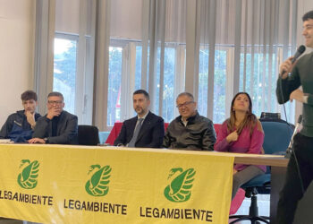 “Festa dell’Albero” a Cava de’ Tirreni: piantati 5 alberi donati dalla Bcc Monte Pruno