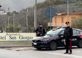 Tenta di eludere un controllo: arrestato dai Carabinieri