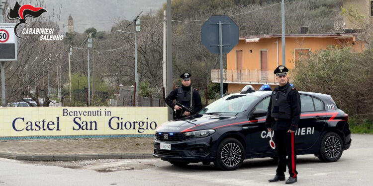 Tenta di eludere un controllo: arrestato dai Carabinieri
