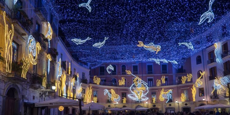 Salerno, al via il 29 novembre “Luci d’Artista”. In Prefettura varato il piano sicurezza