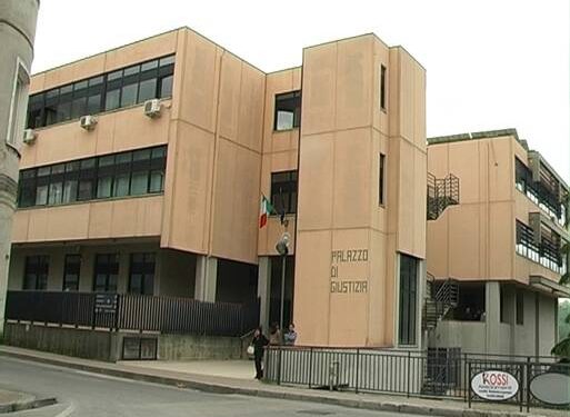 Sversamenti nel Vallo di Diano: la Procura chiede sette condanne e un’assoluzione