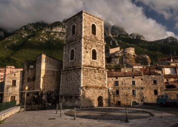 Incidente sul lavoro a Postiglione. Domani l’ultimo saluto a Domenico Caputo: proclamato il lutto cittadino