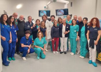 Mercato San Severino, intervento da record: asportato tumore all’esofago con tecnologia innovativa