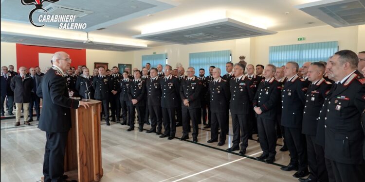 Visita per gli auguri Natalizi del Generale Canio Giuseppe La Gala al Comando Provinciale  dei Carabinieri di Salerno