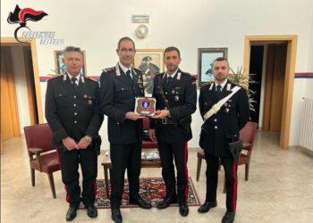 Il Comandante Interregionale Minicucci in visita alle Stazioni Carabinieri di Capaccio e Fisciano