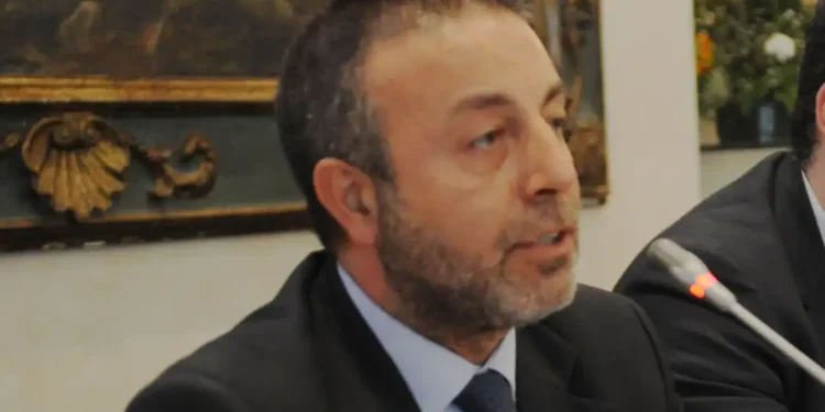 A Teggiano l’ultimo commosso saluto al giornalista Angelo Raffaele Amelio