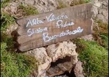 A Buonabitacolo, nel Presepe della Chiesa già è arrivata l’Alta Velocità: l’opera di Maurizio Vignati