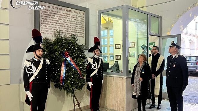 Cerimonia di commemorazione a Salerno per l’appuntato Sabato De Vita