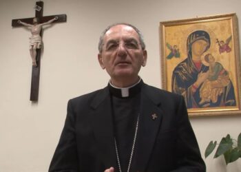 Il messaggio di auguri del Vescovo De Luca per la fine dell’anno: “Abbiamo bisogno di Pace”