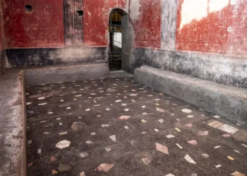 Importante scoperta negli scavi di Pompei: emerge un grande complesso termale