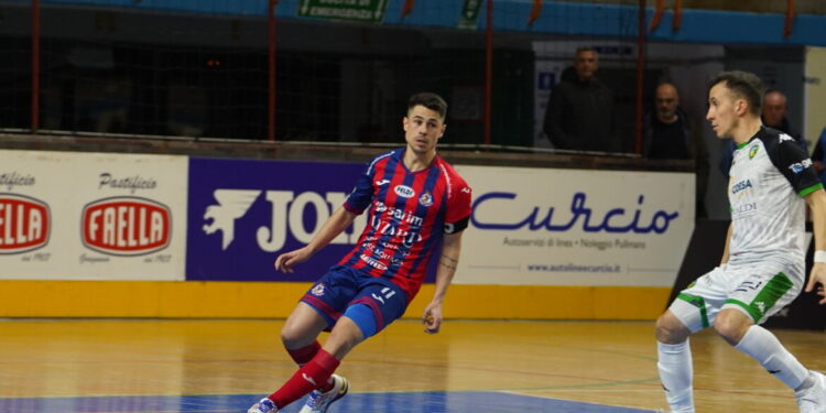 Feldi Eboli e L84 pareggiano 1-1 nel match di fine girone d’andata: le volpi chiudono al comando della classifica