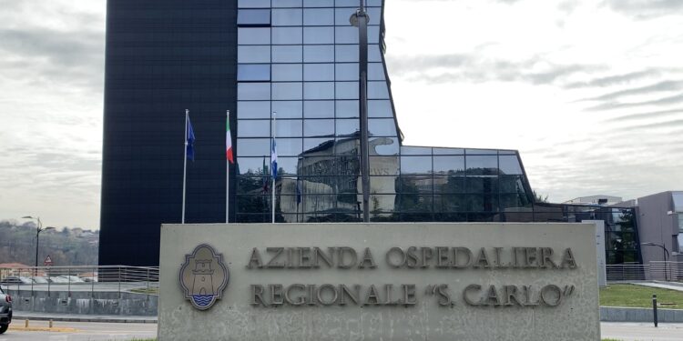 Riapertura dei bar degli ospedali San Carlo di Potenza e di Villa d’Agri e reintegro dei lavoratori: soddisfazione della Filcom