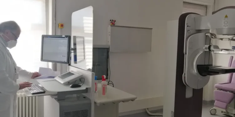 L’ambulatorio mobile dell’ANT fa tappa a Matera e Potenza per la prevenzione dei tumori