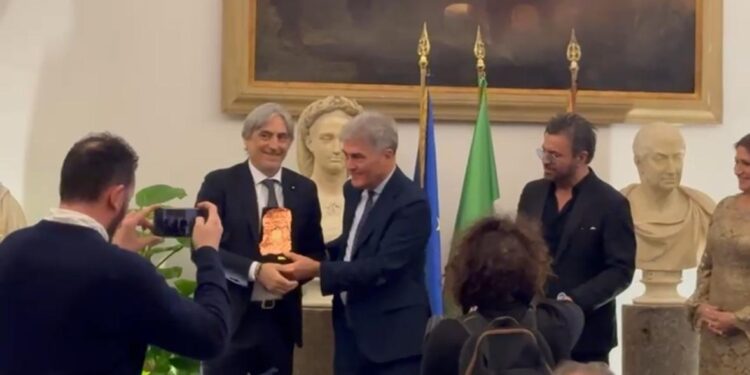Al professore Pietro Campiglia di Montesano sulla Marcellana il premio internazionale “Valore Coraggio” per i risultati nella ricerca scientifica
