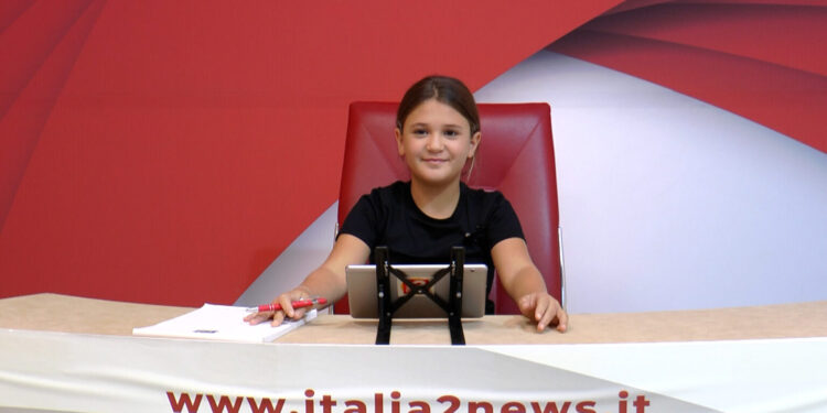 È lunedì: Mikaela conduce Italia2kidz
