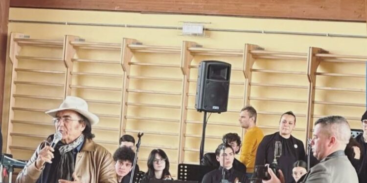 Albano Carrisi al Liceo Gropius di Potenza: un incontro tra cultura e musica