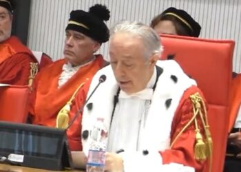 Proteste dei magistrati all’inaugurazione dell’Anno Giudiziario a Salerno