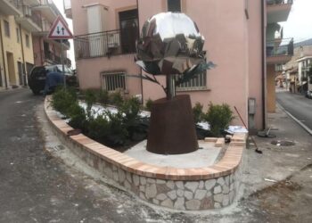 Anche la comunità di Auletta: piange l’architetto Gerardo Marzullo l’ideatore della statua dedicata al “Carciofo Bianco”