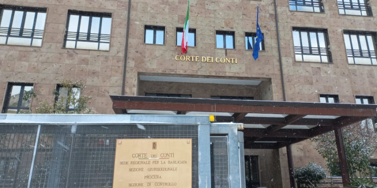 Indagine della Corte dei Conti su incarico di social media manager al Comune di Balvano: 7 persone sotto accusa