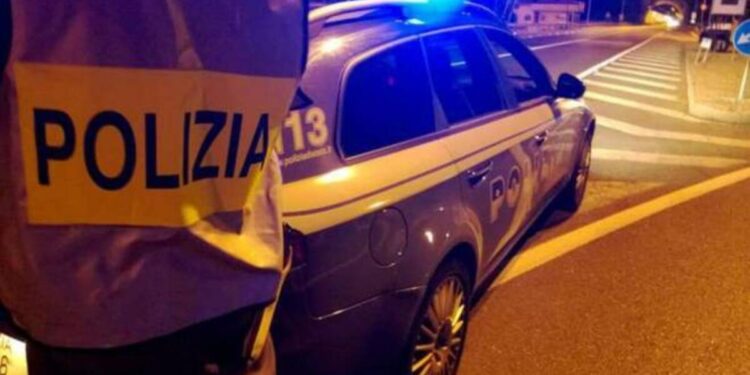 Battipaglia: vìola i domiciliari e non si ferma allo stop della Polizia, arrestato 34enne