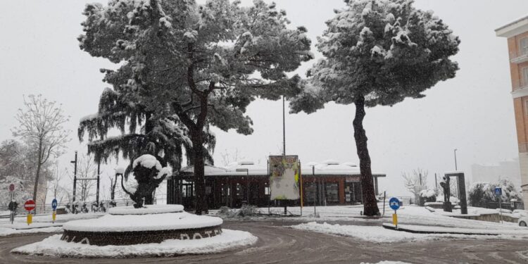 Maltempo in Basilicata. Scuole chiuse anche domani a Potenza ed in altri 23 comuni lucani