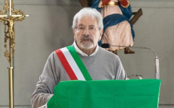 Lutto a Castelnuovo di Conza: muore il sindaco Francesco Di Geronimo