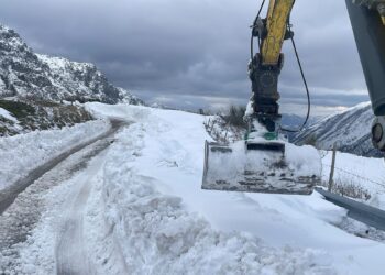 Emergenza neve. Rimane chiusa la strada tra Sacco e Teggiano