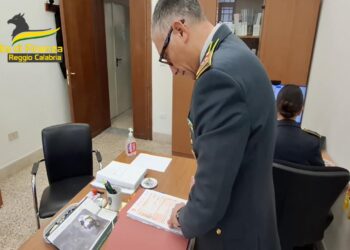 Reggio Calabria. Scoperta ingente truffa ai danni dell’Agenzia delle Entrate: 3 arresti e sequestro per oltre 700mila euro