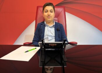 Questa sera Carmine annuncia le notizie di Italia2kidz