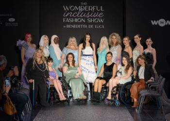 In passerella, la prima sfilata inclusiva a cura di Benedetta De Luca alla Fashion Week di Milano