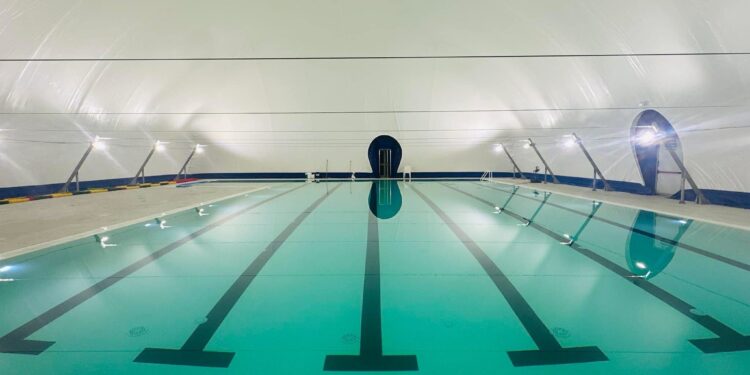 A Vietri di Potenza apre la “Piscina del Sole” dopo la copertura realizzata dal Comune. Al via lunedì 10 febbraio