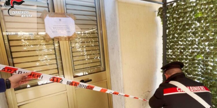 Prostituzione a Matera, due avvisi di garanzia e una denuncia per 3 donne