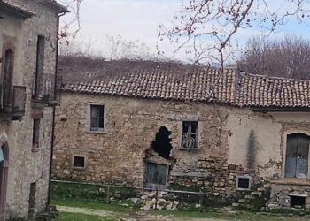 Roscigno Vecchia: crolli di edifici nel sito Unesco. Sopralluogo dei Vigili del Fuoco