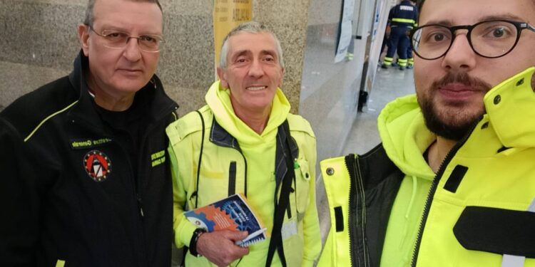 “Io non rischio scuola”: i volontari della protezione civile “Sassano Gruppo Lucano” in azione per educare alla sicurezza