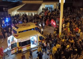 Risse e feriti durante il Carnevale di Agropoli. Necessario l’intervento delle forze dell’ordine