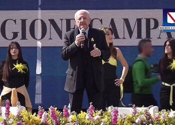 De Luca: “l’8 marzo non deve essere una celebrazione vuota, ma un’occasione di rilancio dei diritti e della responsabilità”