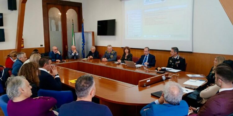 Sicurezza sul lavoro nel salernitano. Tavolo in Prefettura: “Diminuiti del 30% e più controlli”