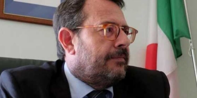 Laviano, dopo le dimissioni del sindaco, il Prefetto di Salerno nomina il Viceprefetto Roberto Amantea come commissario