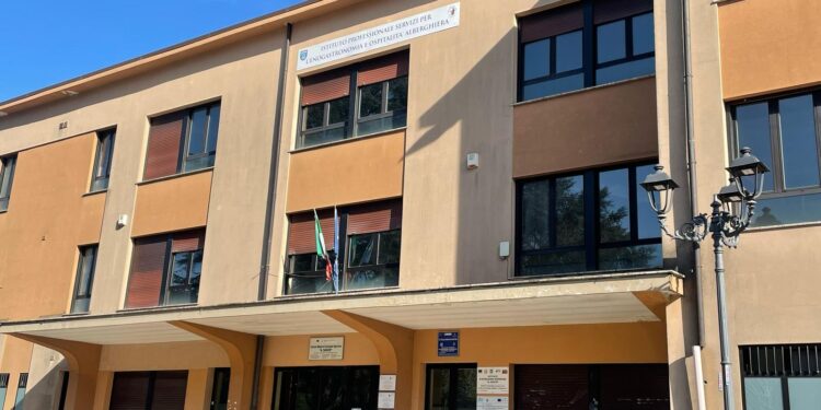 Il Comune di Sant’Arsenio ottiene un finanziamento per la ristrutturazione dell’Istituto Alberghiero “A. Sacco”