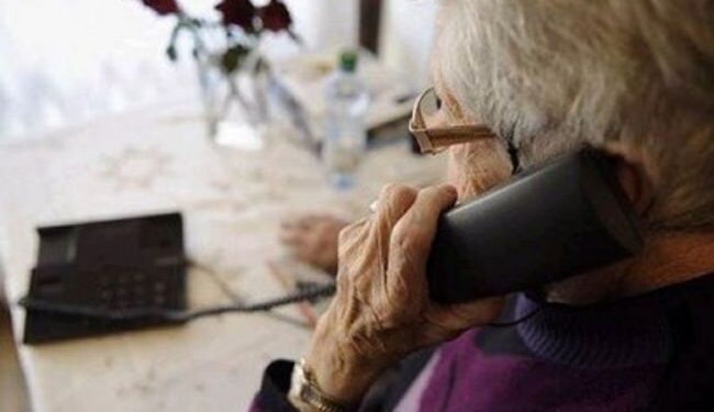 Anziana di Teggiano consegna mille euro a un truffatore