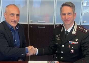 “Se hai dubbi chiama il 112”: campagna contro le truffe di carabinieri di Salerno e Centrale del Latte
