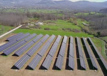 Tre nuovi impianti fotovoltaici nei terreni agricoli di Buonabitacolo con Seapower
