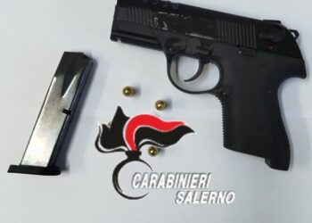 Trovato con pistola con matricola abrasa: arrestato un uomo a Giffoni Valle Piana
