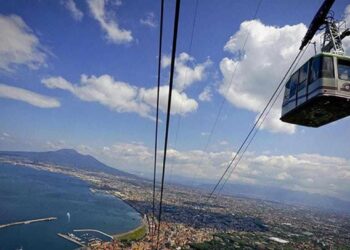 Precipita cabina della funivia: tragedia sul Monte Faito, ci sono vittime