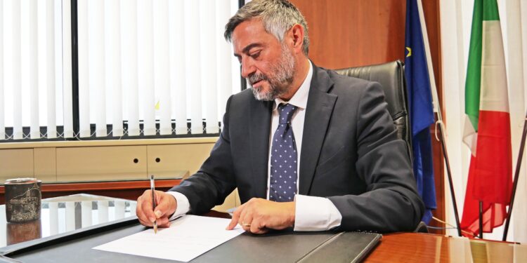 Sostegno ai medici nelle aree disagiate: la proposta del consigliere regionale Corrado Matera