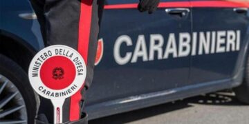 Si avvicina all’ex compagna, suona il braccialetto: arrestato 48enne di Cava de’ Tirreni